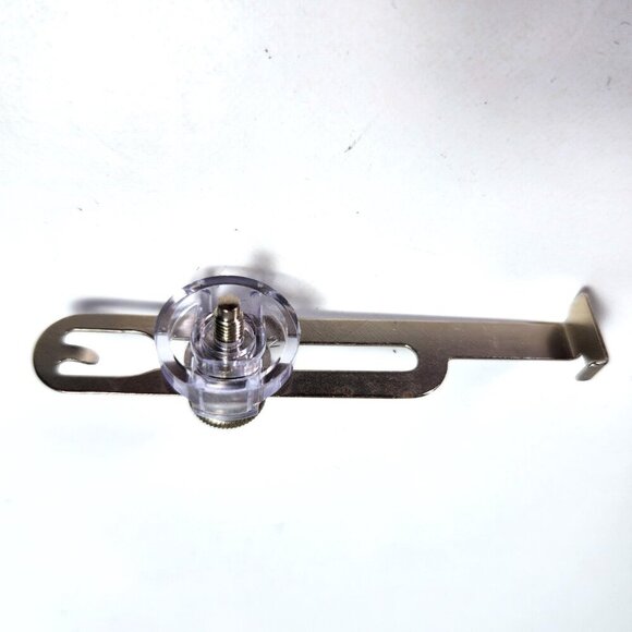 Singer Adjustable Seam Guide 161172 Vintage Sewing Machine Attachment - Picture 4 of 4